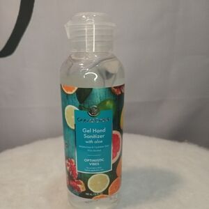 Gel hand sanitizer